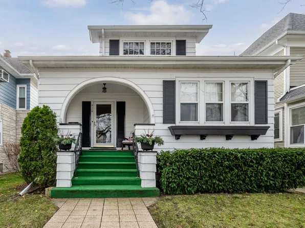 910 Michigan Ave, Saint Joseph, MI 49085