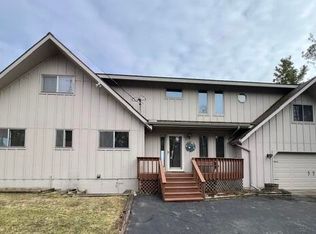 12769 W Beach Rd, Naubinway, MI 49762