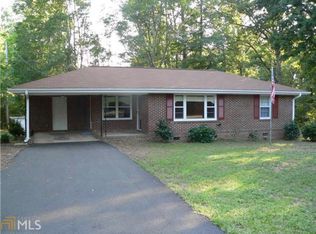 354 Charlie Bolton Rd, Hull, GA 30646