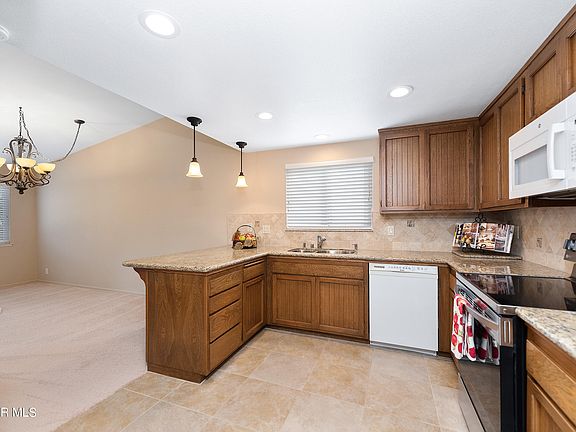 2nd image of 13191 Golondrina St