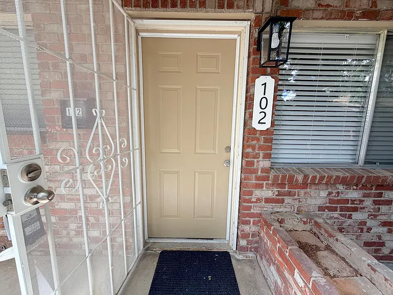 915 Wheeler Ave — Photo 24