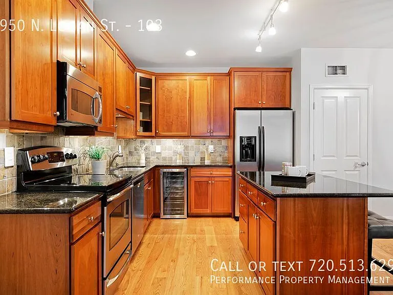 1950 N Logan St #103 — Photo 11