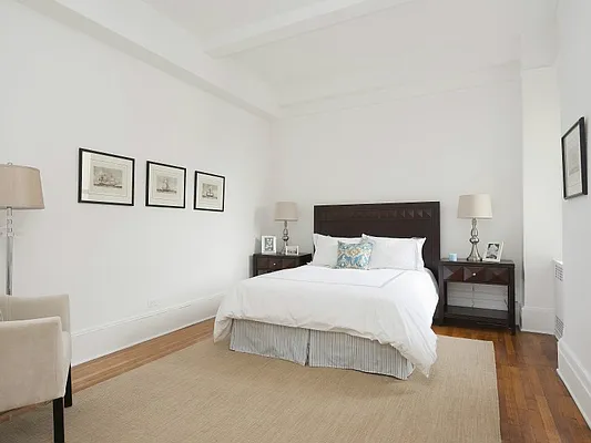 Sold by Sotheby's International Realty | media 8