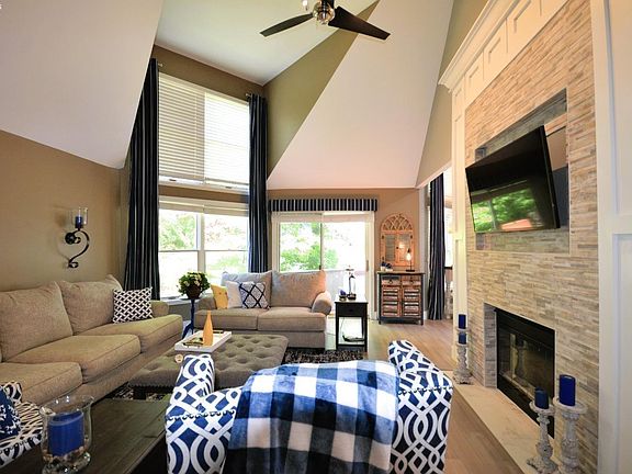 2nd image of 4333 Marin Woods Unit B