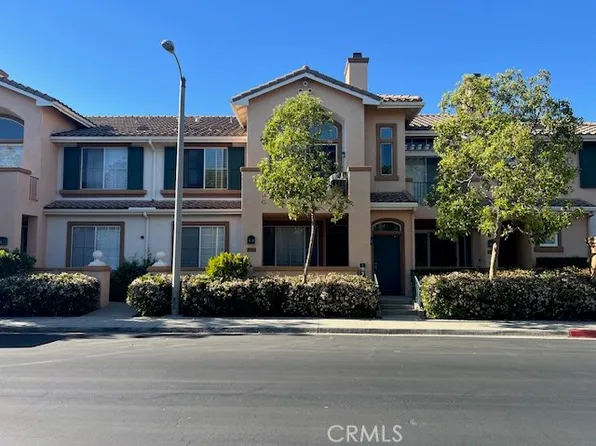 2605 Ladrillo Aisle, Irvine, CA 92606