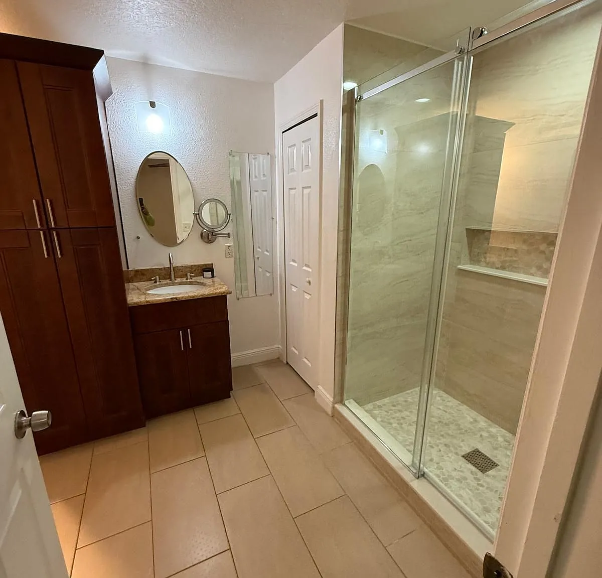 4 bed, 2.0 bath, $2,550 — Photo 1