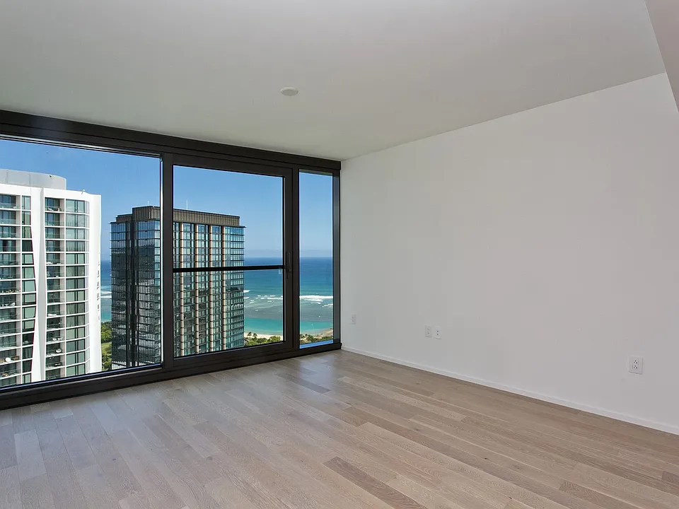 333 Ward Ave #3706