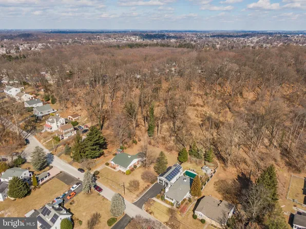2417 Edgecomb Ave, Glenside, PA 19038