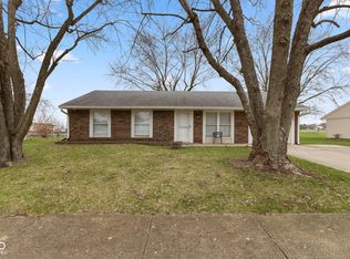 159 Village Rd, Bargersville, IN 46106