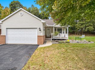 125 Chauncey Ct, Marshall, MI