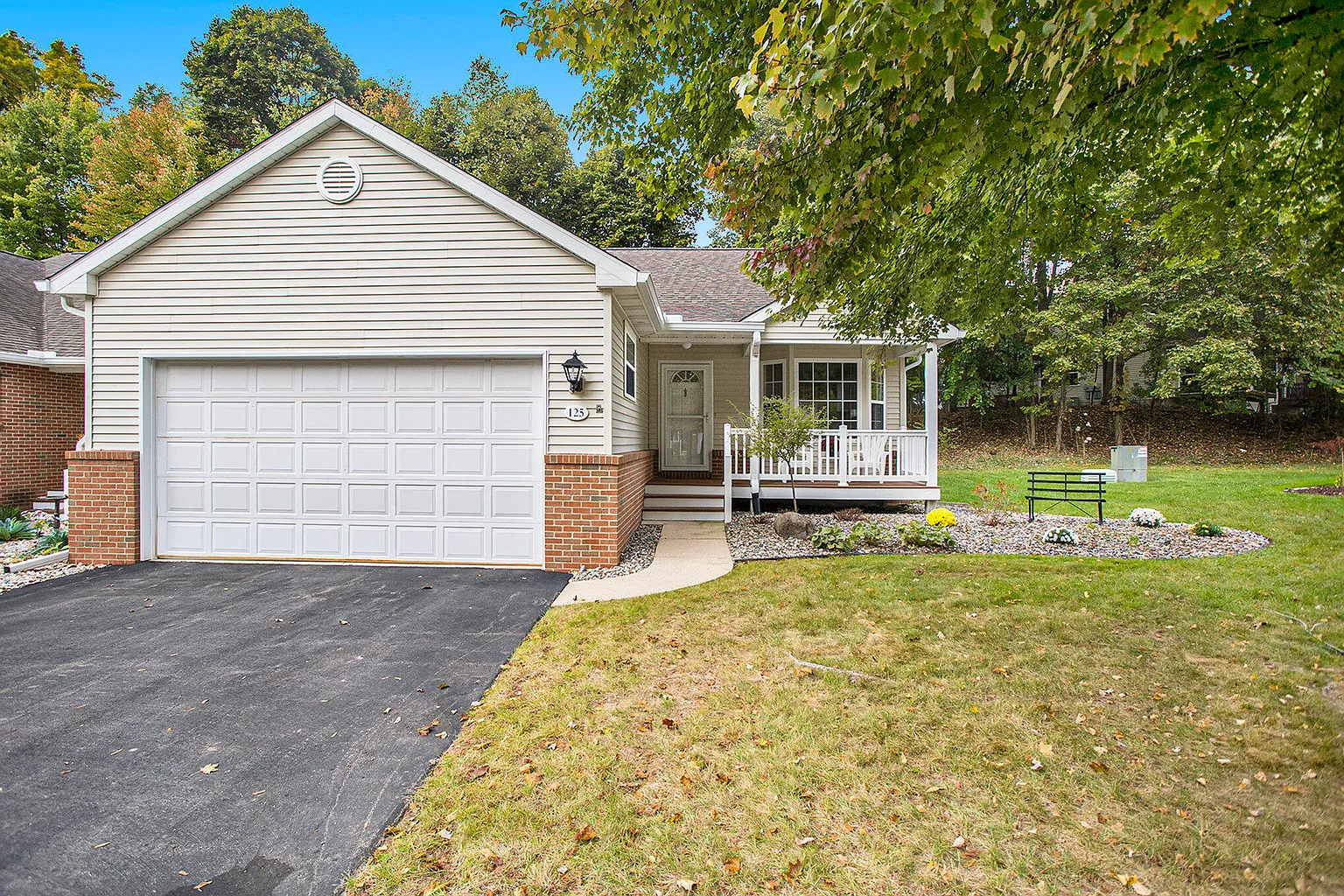125 Chauncey Ct photo 1