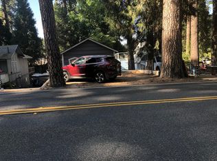 22866 Waters Dr, Crestline, CA 92325