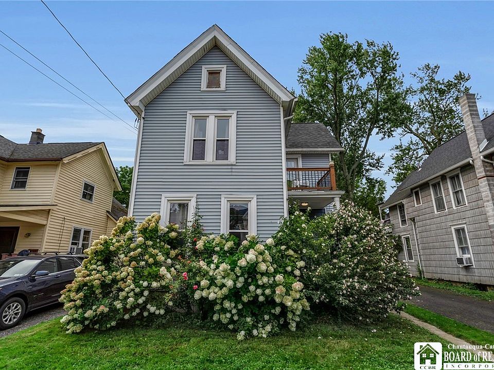 1st image of 34 Juniper St