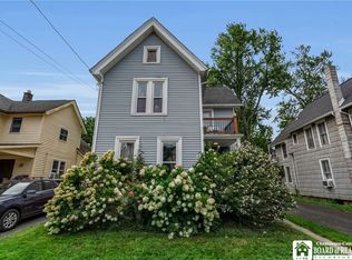 34 Juniper St, Lockport, NY 14094