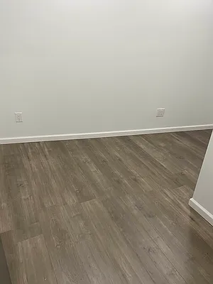 Rented by New York Realty Minimax Inc | media 16