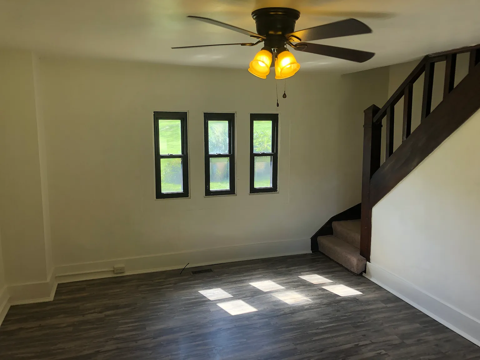 3 bed, $1,900 — Photo 4
