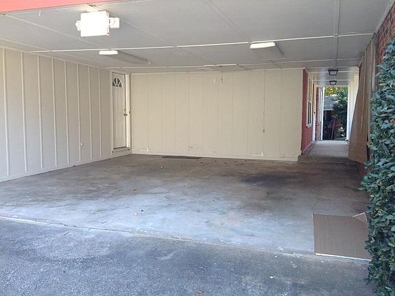 4th image of 2097 Vista Dale Ct