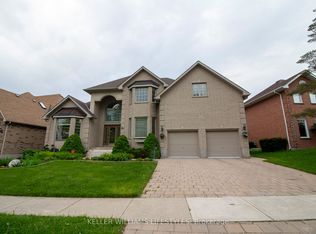 206 Ambleside Dr, London, ON N6G 4P5