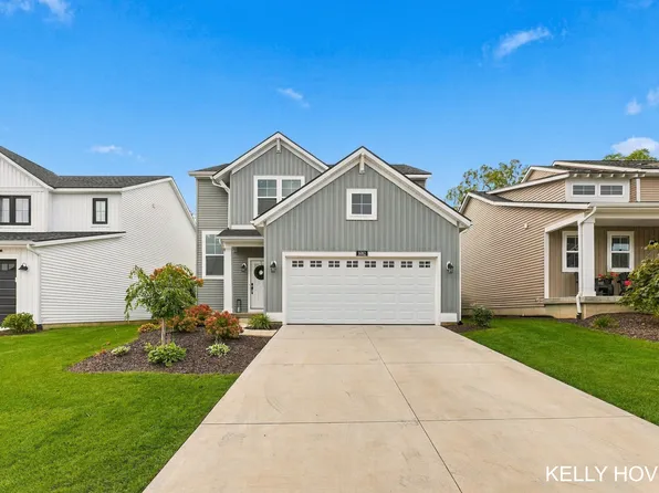 1682 Bayleaf Dr SW, Byron Center, MI 49315