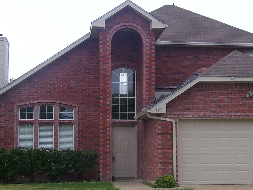 1st image of 125 Woodcreek Dr