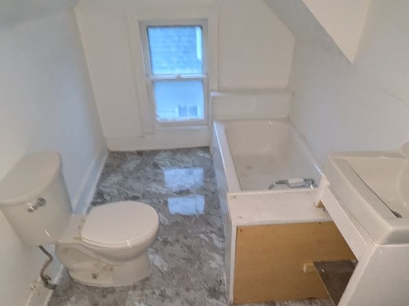 779 Main St #3