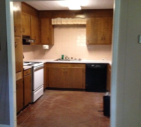 4th image of 1118 Albena Hill Dr