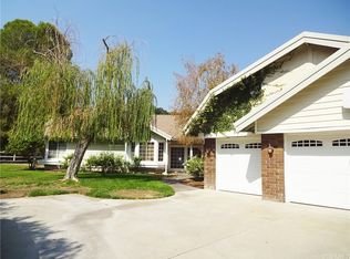15618 Saddleback Rd, Santa Clarita, CA 91387