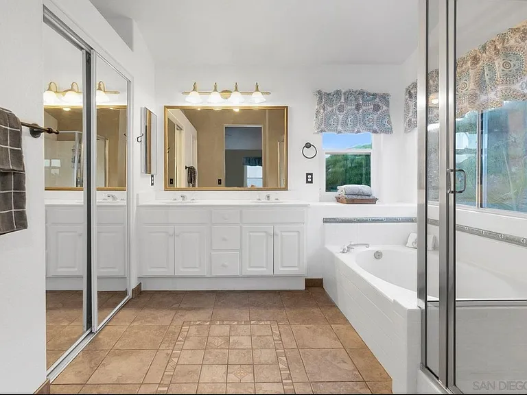 762 Pebble Beach Dr — Photo 20