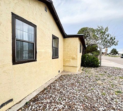 4th image of 400 W Hornbeck Blvd