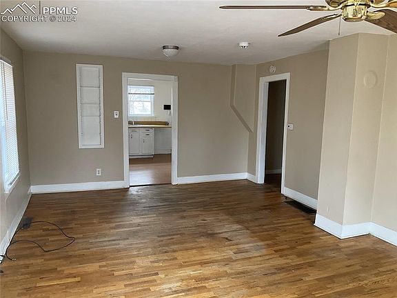 5th image of 2436 E Willamette Ave