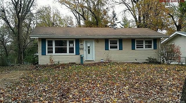 1st image of 26 Fenwick Dr