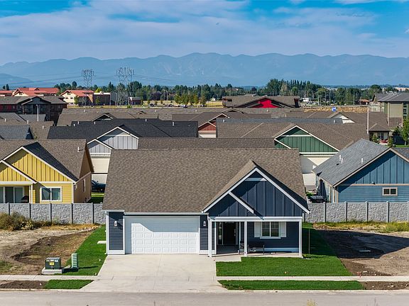 2nd image of 303 Waterleaf Ln