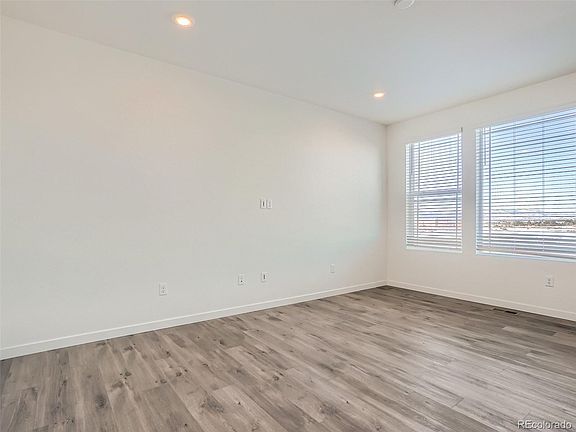5th image of 2533 Painted Turtle Ave