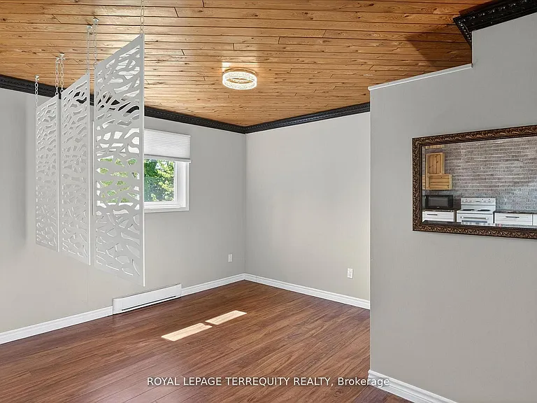 12 Concession St #A — Photo 9