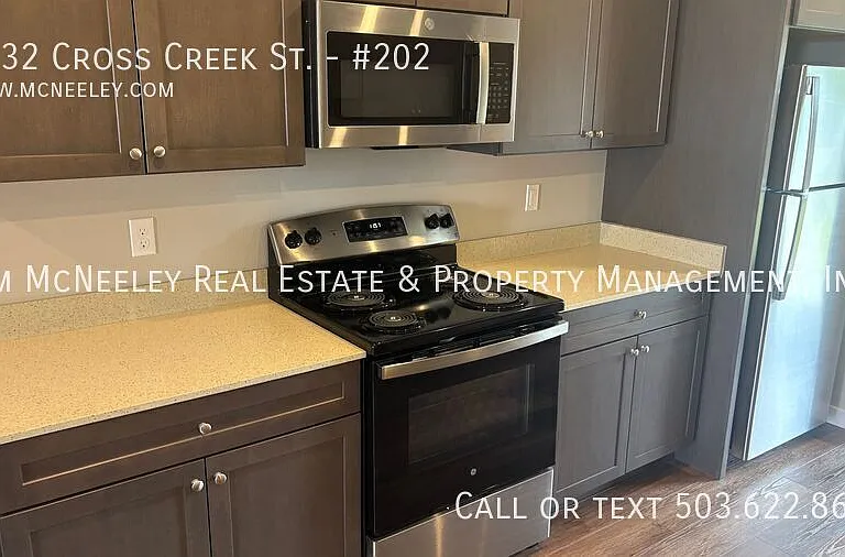 2332 Cross Creek St #202 — Photo 6