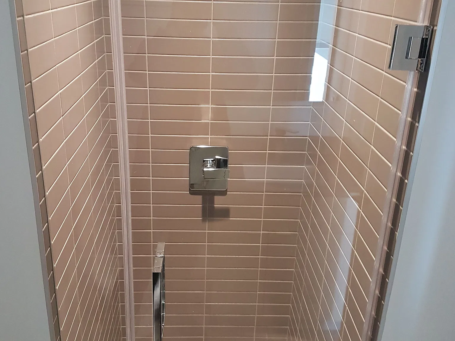 1 bed, $2,500 — Photo 4