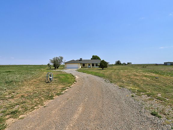 2nd image of 34 Tumbleweed Dr