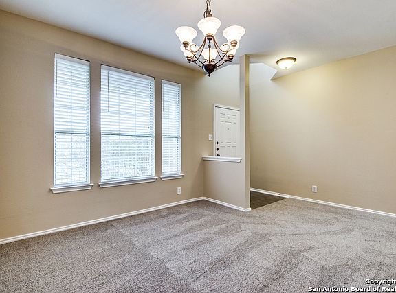 4th image of 21535 Encino Lookout