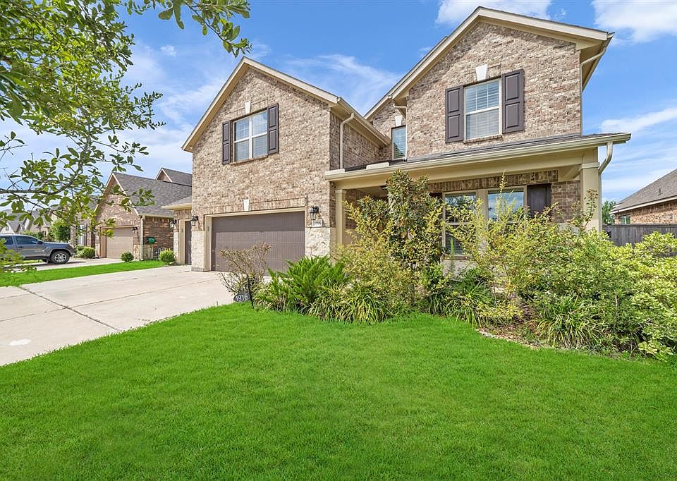1st image of 1916 Pleasant Springs Ln