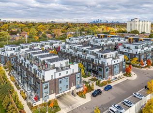 2285 McNab Ln #12, Mississauga, ON L5J0B3