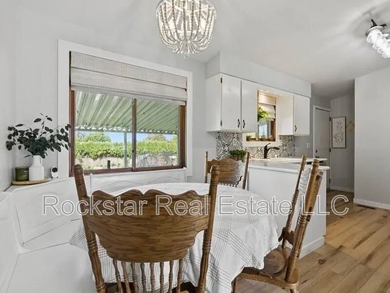 11217 E 11th Ave — Photo 23