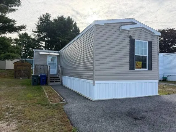 195 Wickham Way, Westbrook, ME 04092