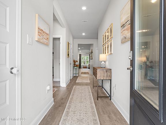4th image of 7777 Coral Ln
