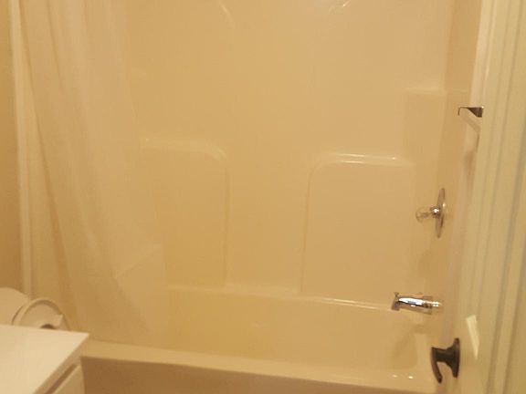 5th image of 25655 Drennan Dr #6