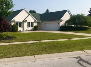 4239 Deer Run, Oregon, OH 43616