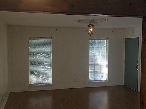 2nd image of 5201 Arboles Dr APT 4