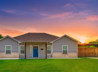 5600 Big Sky Dr, Joshua, TX 76058