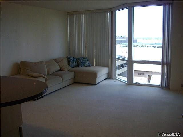 1st image of 801 King St #904