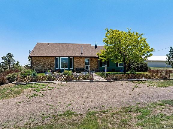 2nd image of 45412 Sun Country Drive