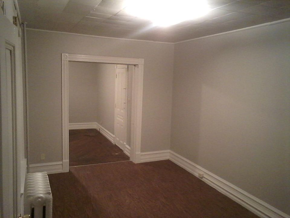 2nd image of 1234 Perkiomen Ave APT 1